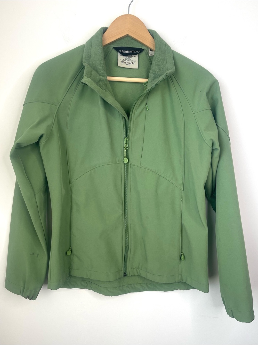 Black Diamond women's soft shell jacket in a sage green color size small